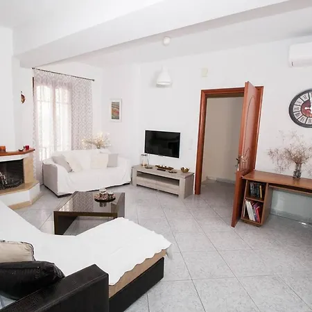 Charming In Kefalonia Island Lixúri